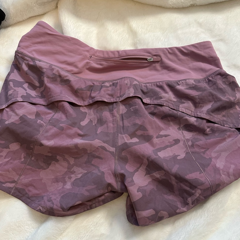 Lululemon speed up shorts.  Great condition. No rips, stains, tears.